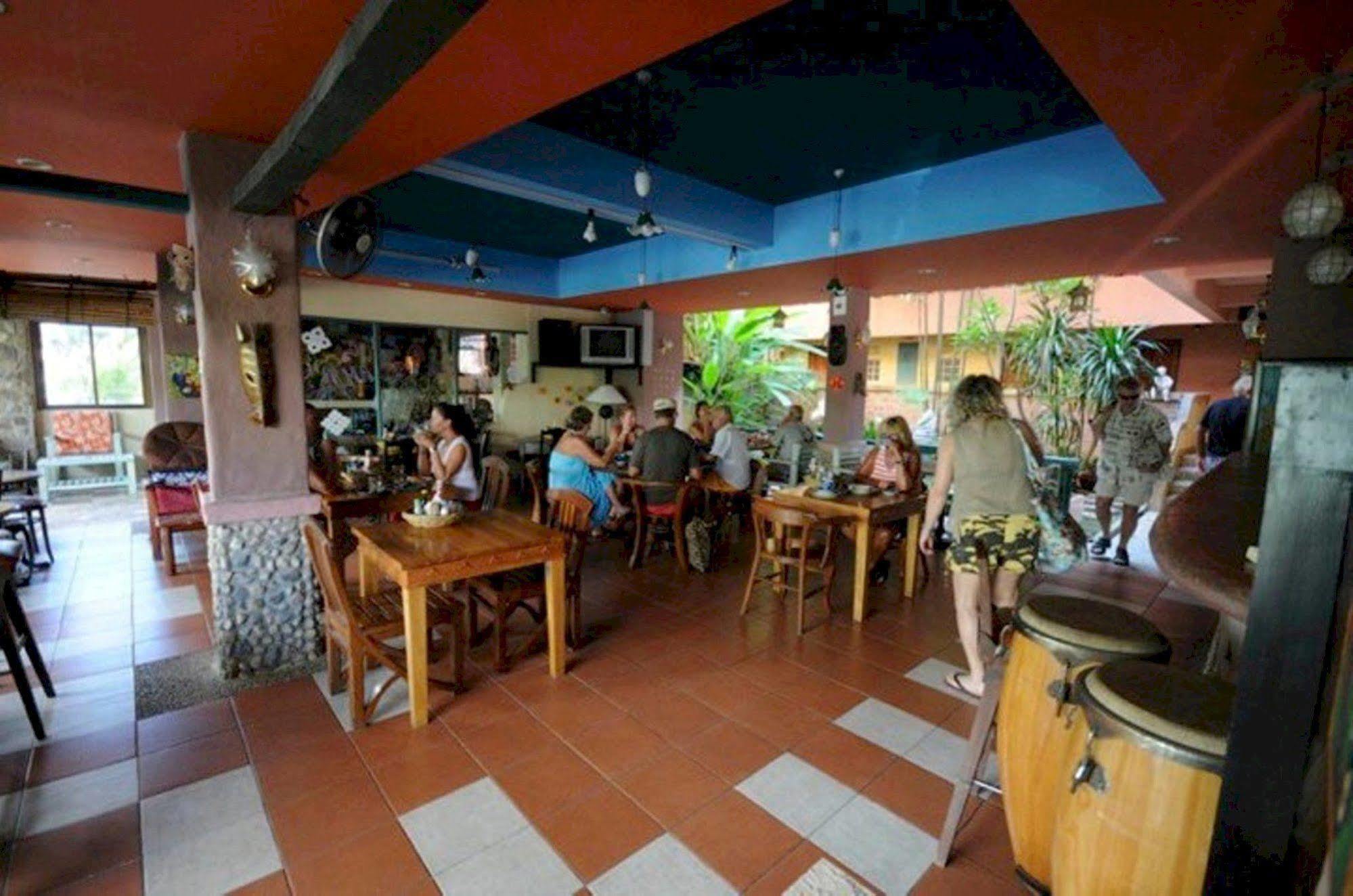 Casa Brazil Homestay Karon Exterior photo