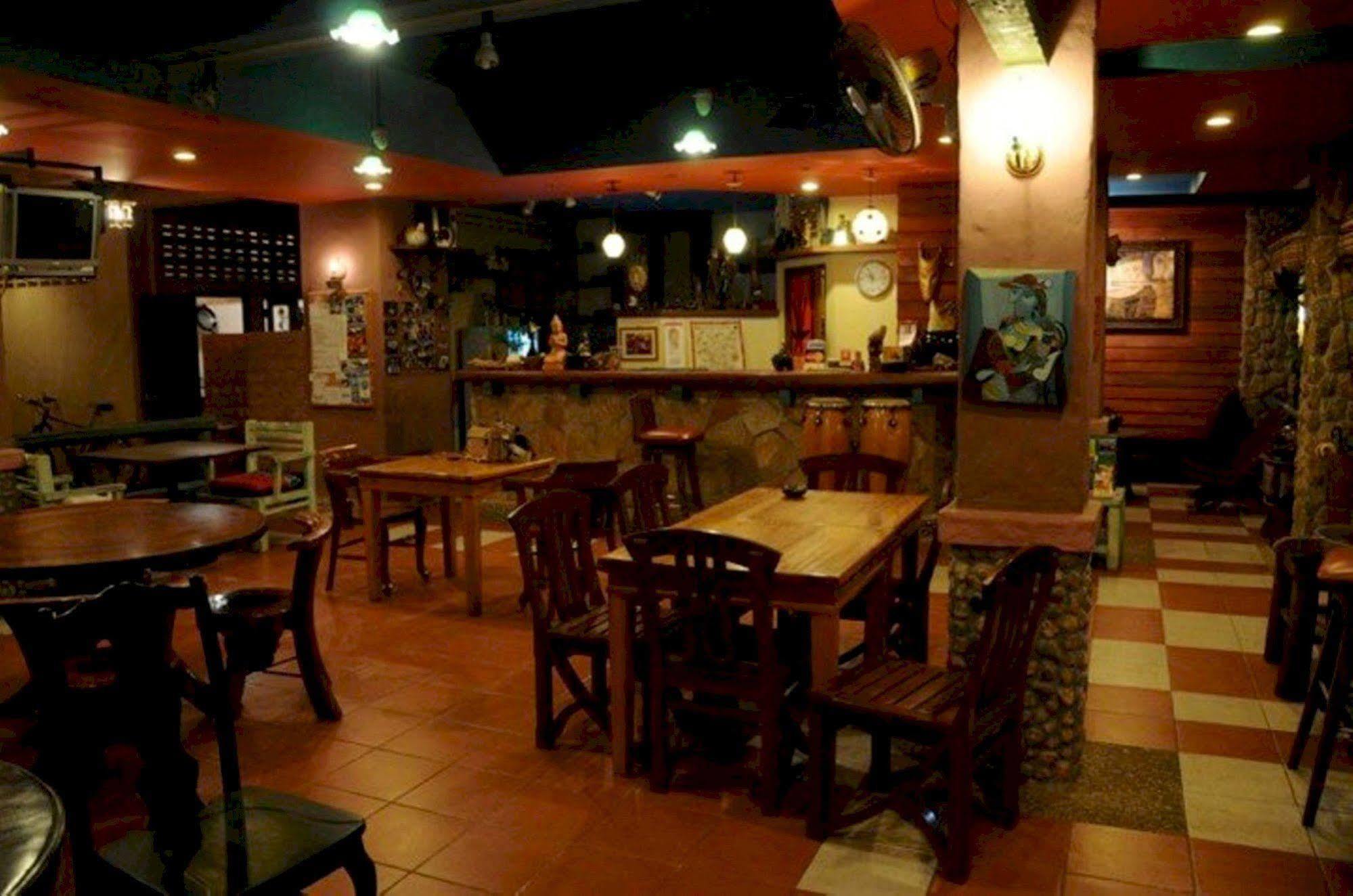 Casa Brazil Homestay Karon Exterior photo