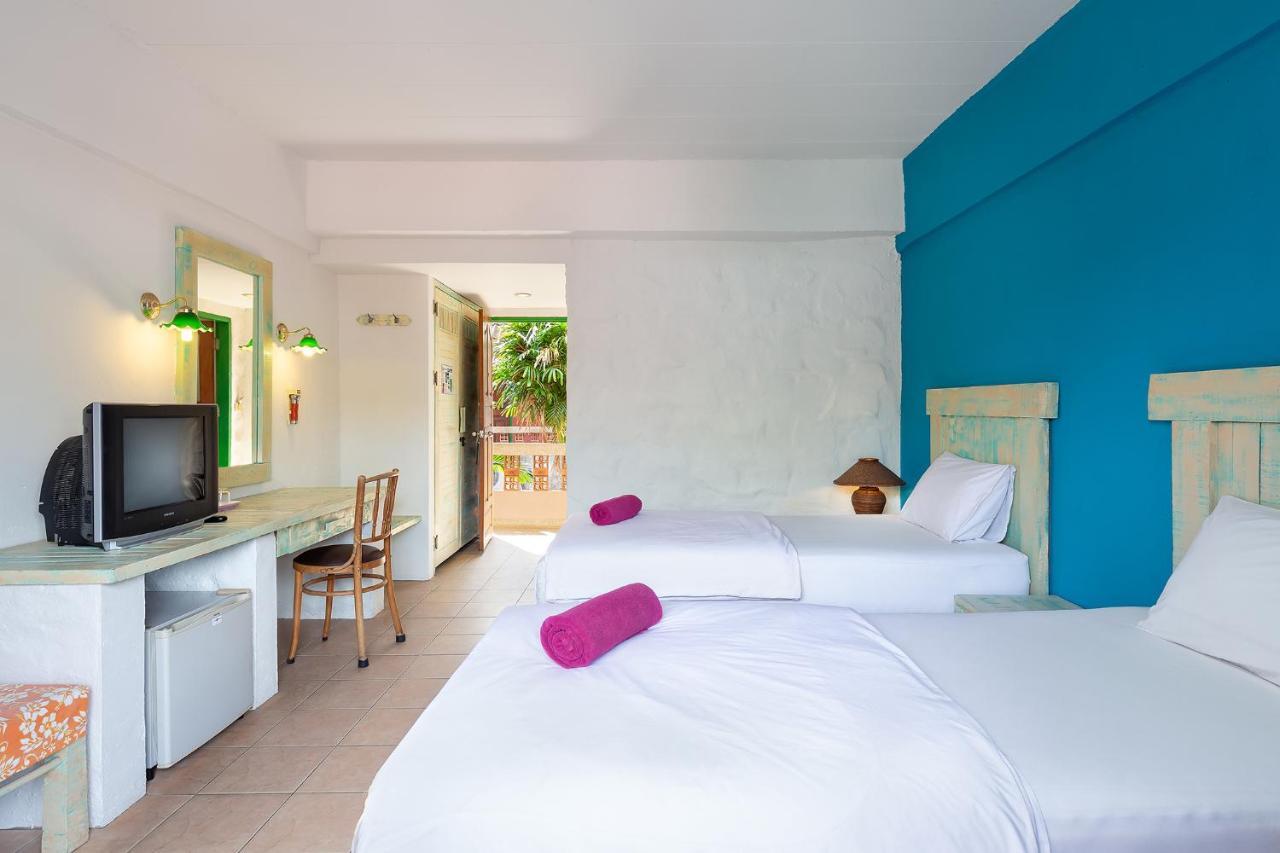 Casa Brazil Homestay Karon Exterior photo